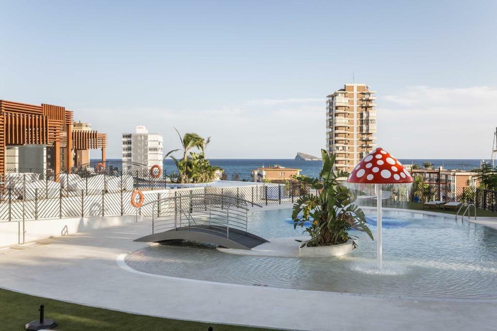 Sunset Drive Resort & Spa Бенидорм Экстерьер фото