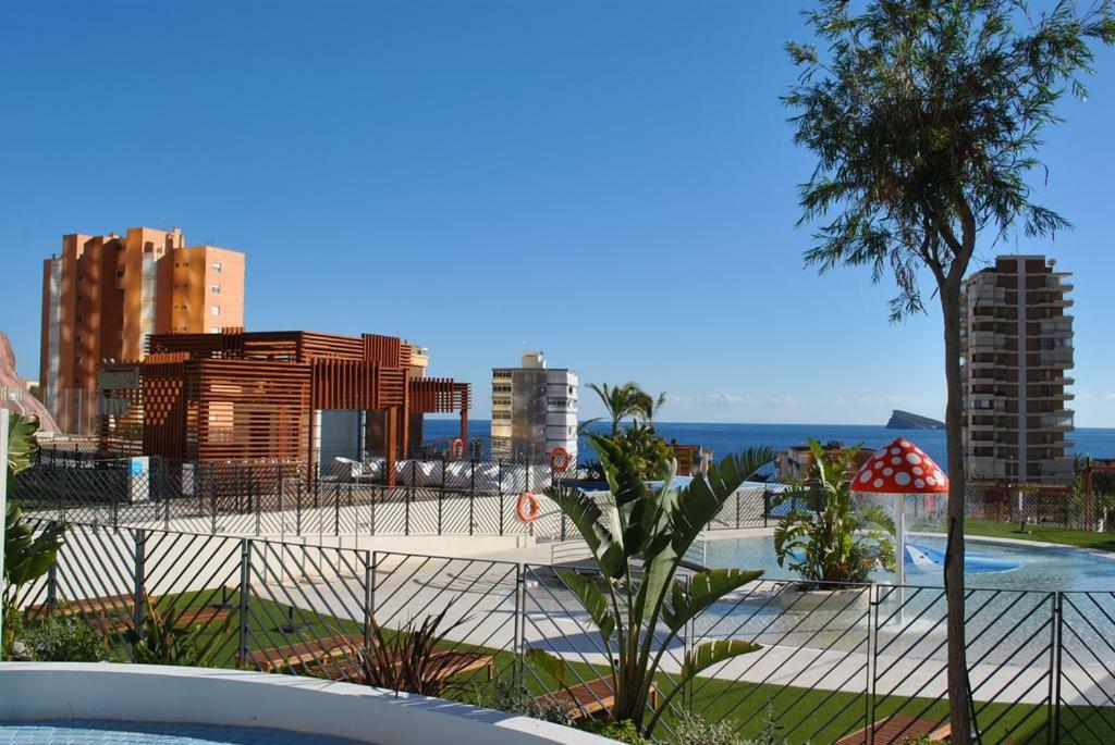Sunset Drive Resort & Spa Бенидорм Экстерьер фото